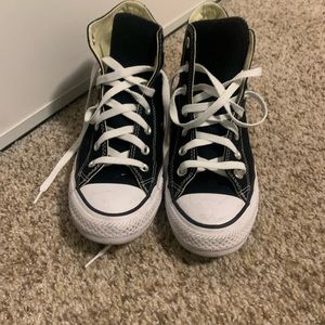 Black high top converse